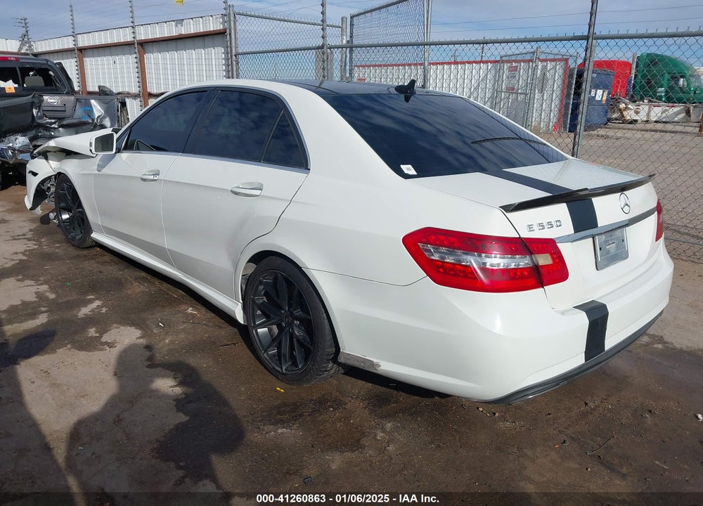 2011 MERCEDES-BENZ E 550 VIN: WDDHF7CB1BA287486