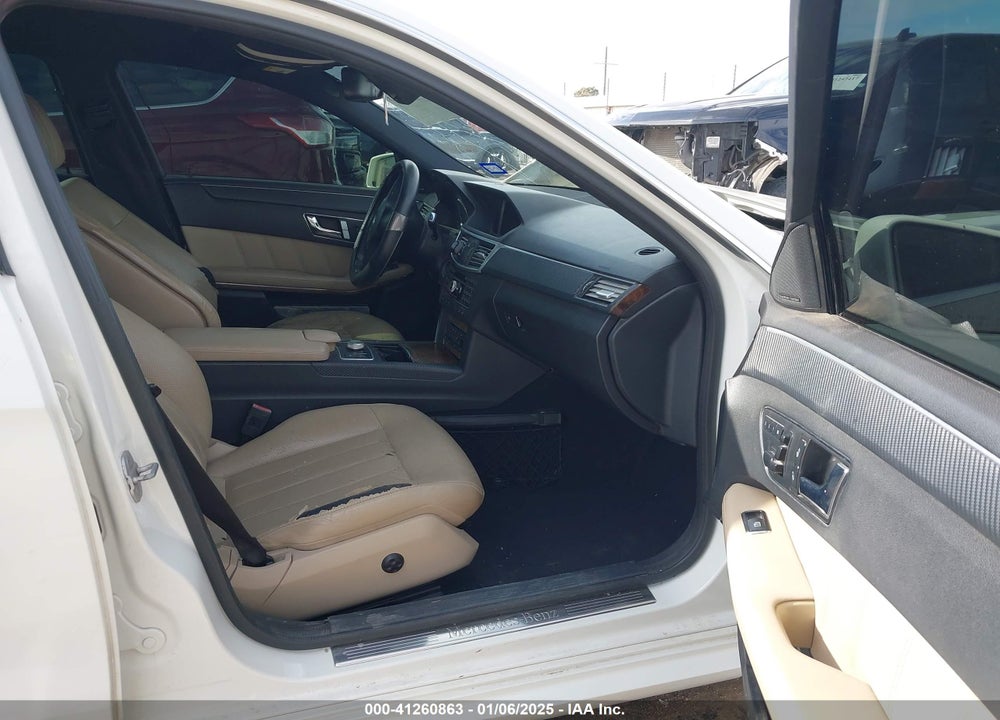 2011 MERCEDES-BENZ E 550 VIN: WDDHF7CB1BA287486