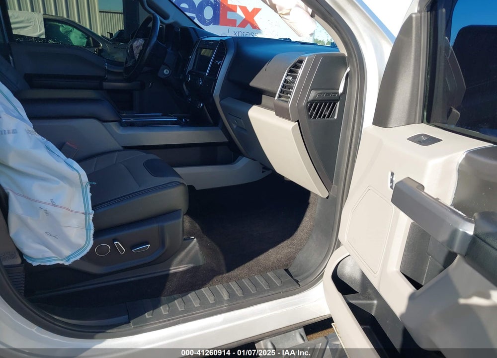 2018 FORD F-150 XLT VIN: 1FTEW1EG2JKC77058