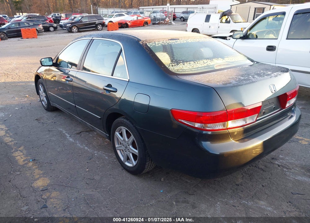 2004 HONDA ACCORD 2.4 LX VIN: 1HGCM56304A152426