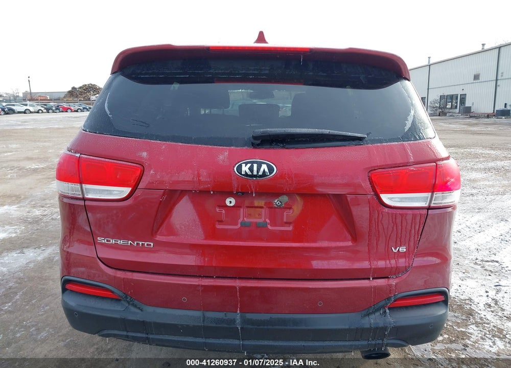 2017 KIA SORENTO LX V6 VIN: 5XYPGDA58HG252919