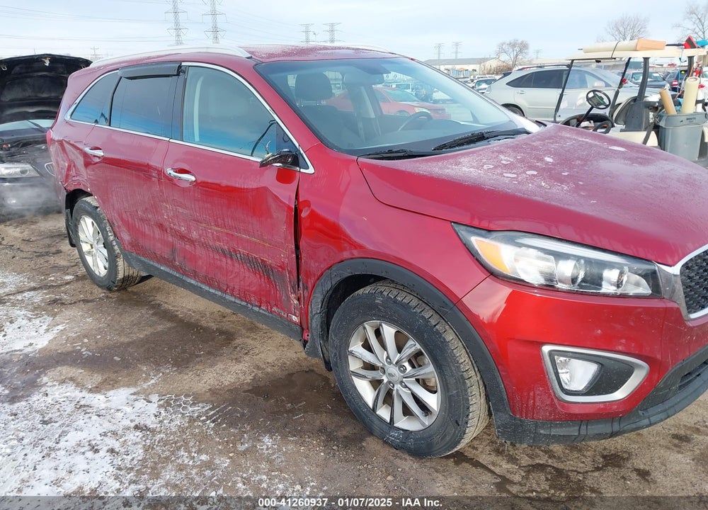 2017 KIA SORENTO LX V6 VIN: 5XYPGDA58HG252919