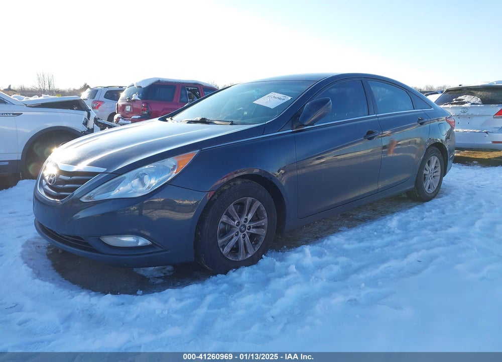 2013 HYUNDAI SONATA GLS VIN: 5NPEB4AC6DH737387