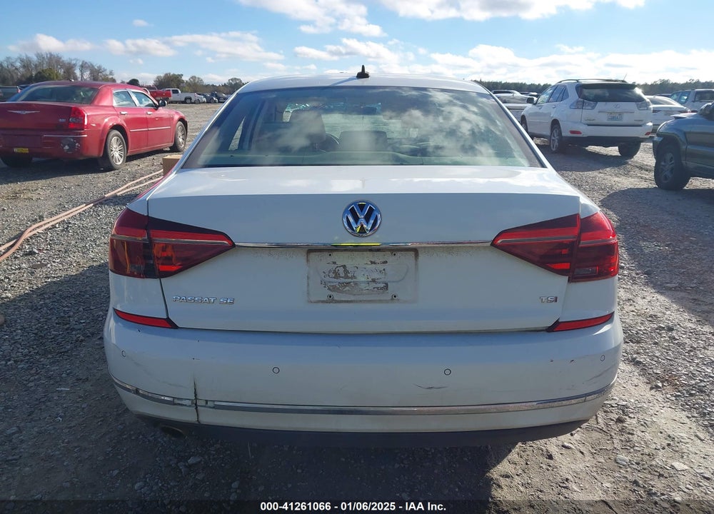 2017 VOLKSWAGEN PASSAT 1.8T SE VIN: 1VWGT7A32HC015971