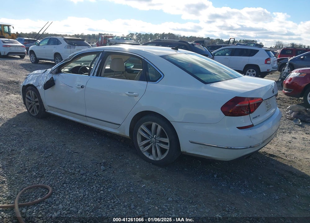 2017 VOLKSWAGEN PASSAT 1.8T SE VIN: 1VWGT7A32HC015971