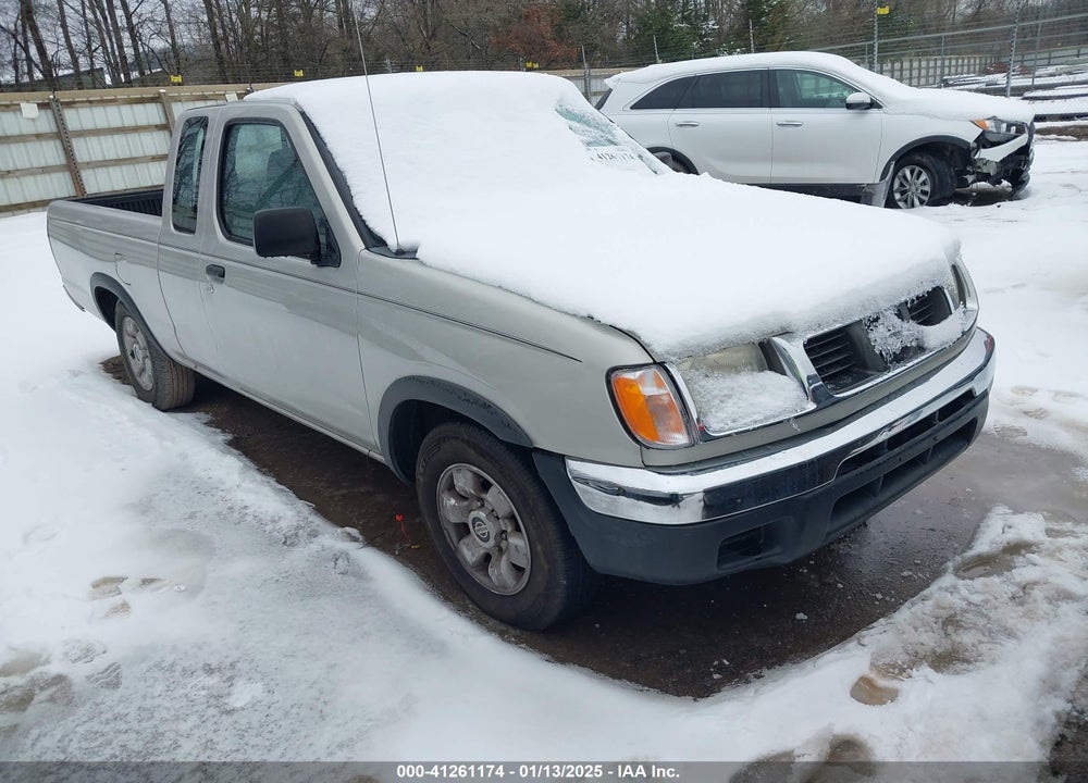 1998 NISSAN FRONTIER SE/XE VIN: 1N6DD26S1WC379010
