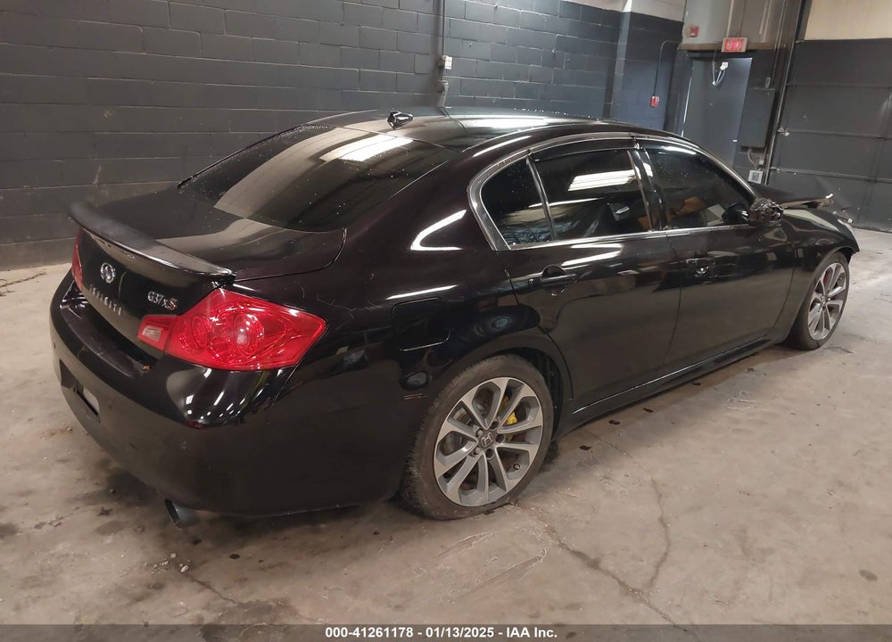 2011 INFINITI G37X VIN: JN1CV6ARXBM402346
