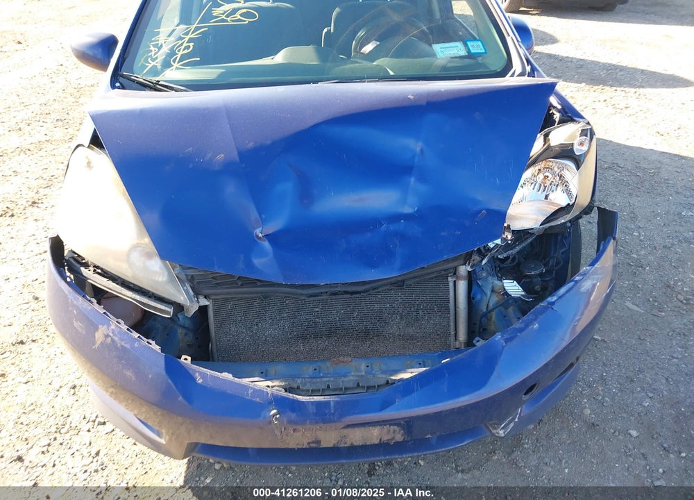 2013 HONDA FIT SPORT VIN: JHMGE8H59DC021205