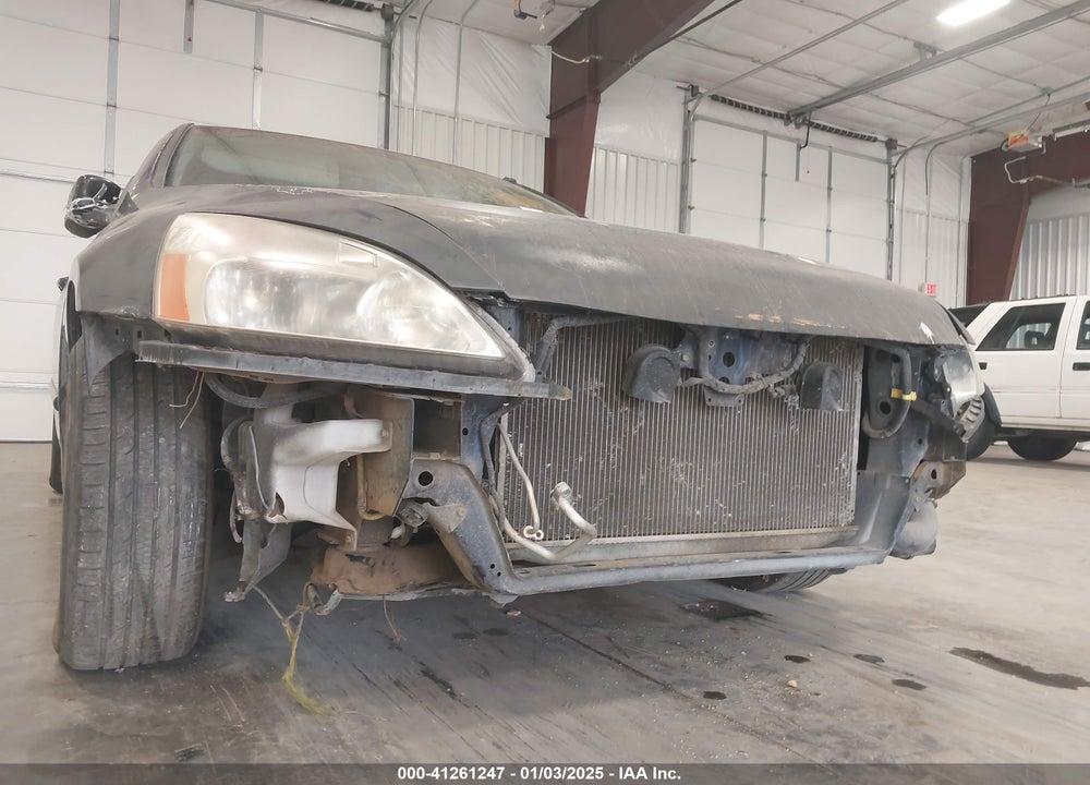 2004 HONDA ACCORD 2.4 LX VIN: JHMCM56304C040260