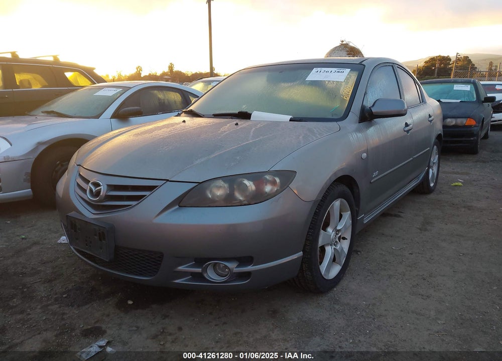 2006 MAZDA 3 S TOURING VIN: JM1BK324261529490