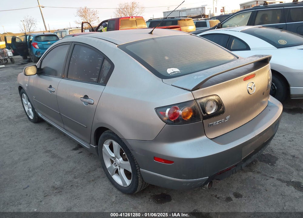 2006 MAZDA 3 S TOURING VIN: JM1BK324261529490