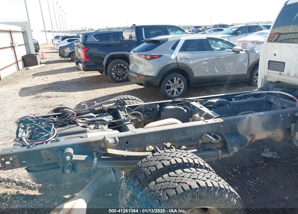 2019 FORD F-350 CHASSIS XL VIN: 1FDRF3HT2KEG64954