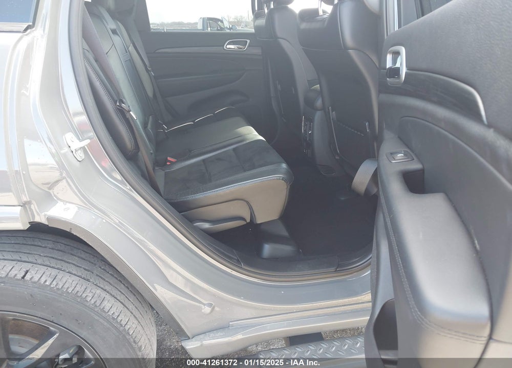 2019 JEEP GRAND CHEROKEE ALTITUDE 4X2 VIN: 1C4RJEAG5KC705116