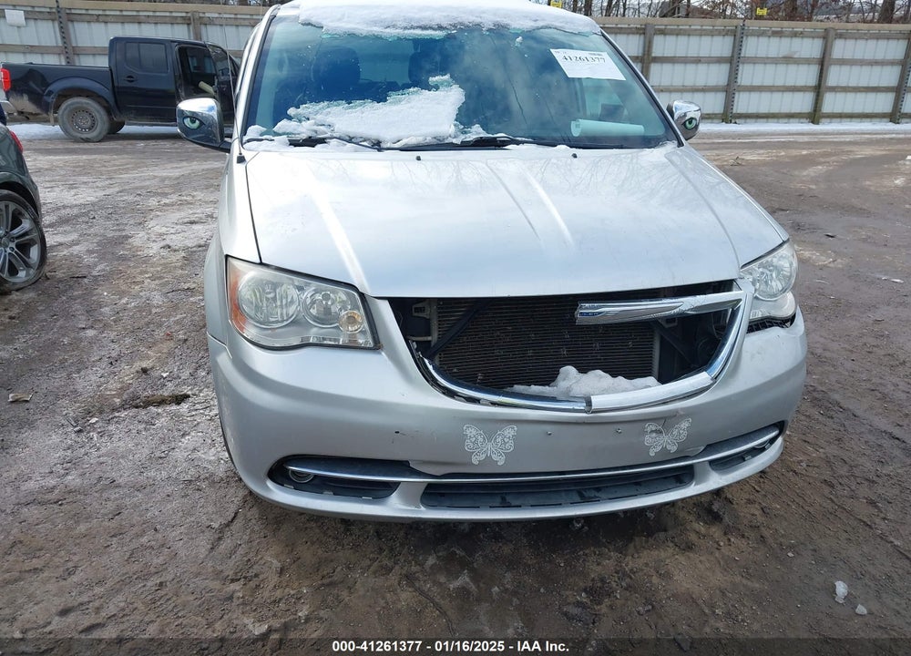 2011 CHRYSLER TOWN & COUNTRY TOURING-L VIN: 2A4RR8DG7BR612931