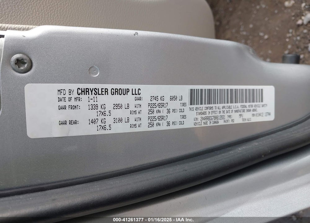 2011 CHRYSLER TOWN & COUNTRY TOURING-L VIN: 2A4RR8DG7BR612931