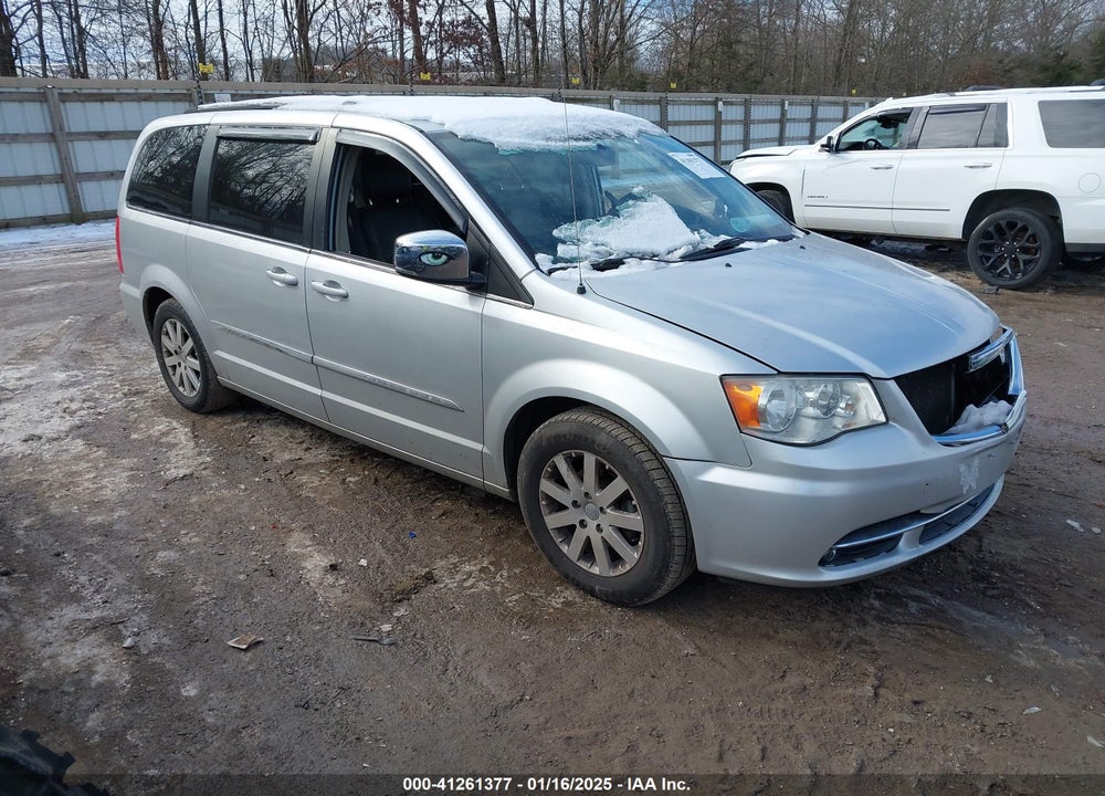2011 CHRYSLER TOWN & COUNTRY TOURING-L VIN: 2A4RR8DG7BR612931