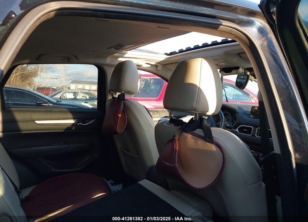 2018 MAZDA CX-5 TOURING VIN: JM3KFBCM2J0327378