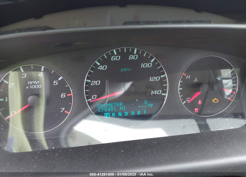 2011 CHEVROLET IMPALA VIN: 2G1WB5EKXB1147860