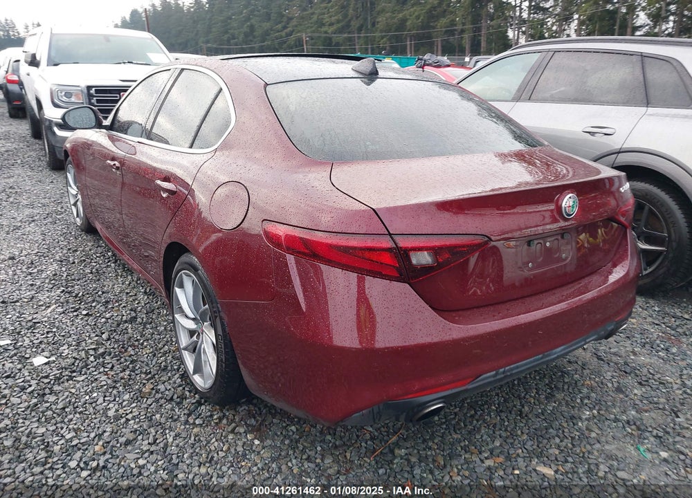 2017 ALFA ROMEO GIULIA VIN: ZARFAEBN6H7559929