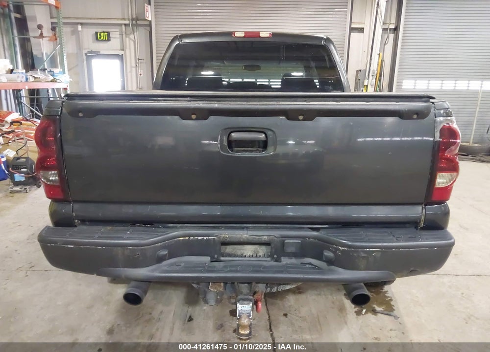2005 CHEVROLET SILVERADO 1500 LS VIN: 2GCEK13T451224265