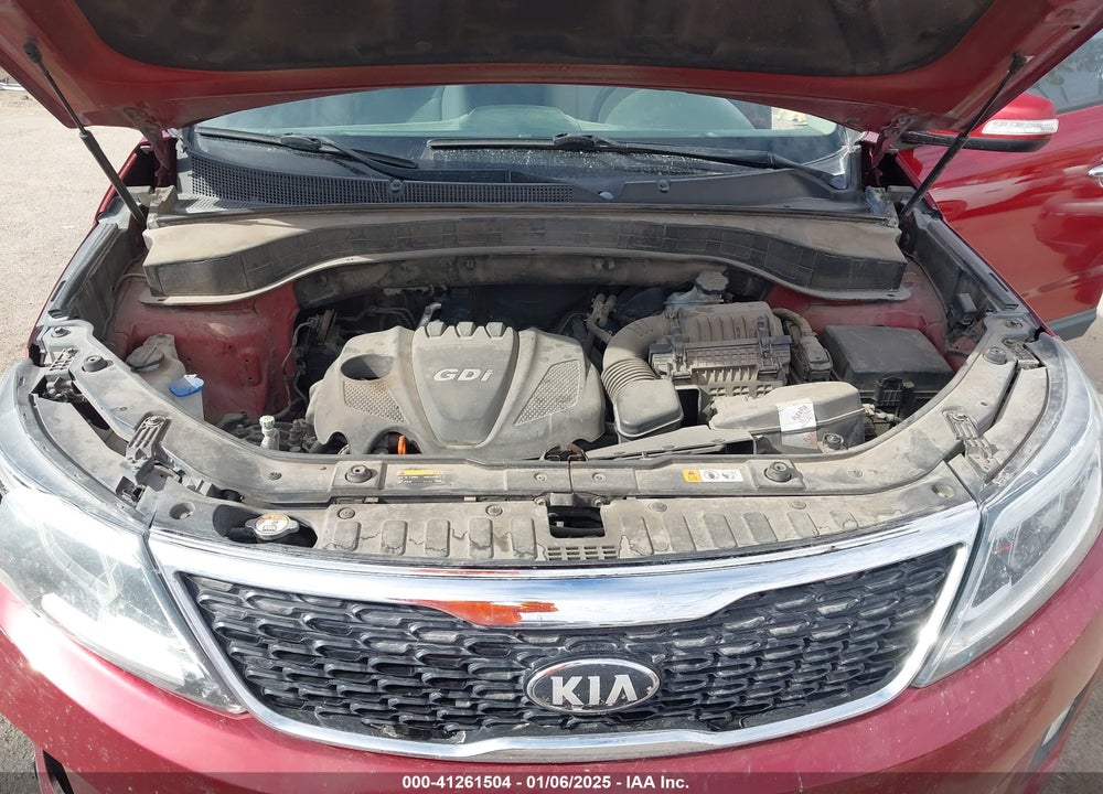 2014 KIA SORENTO LX VIN: 5XYKT4A68EG435084