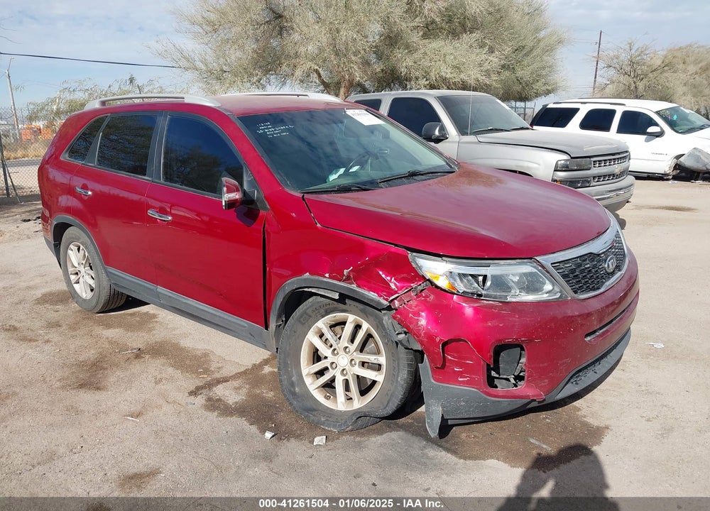 2014 KIA SORENTO LX VIN: 5XYKT4A68EG435084