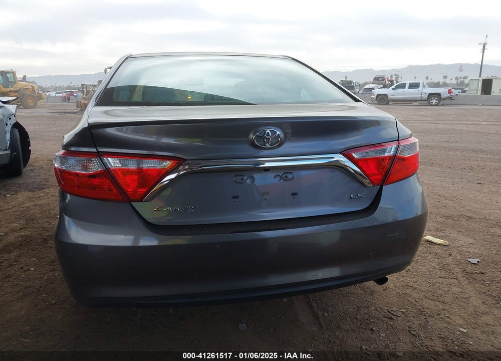 2017 TOYOTA CAMRY VIN: 4T1BF1FKXHU627522