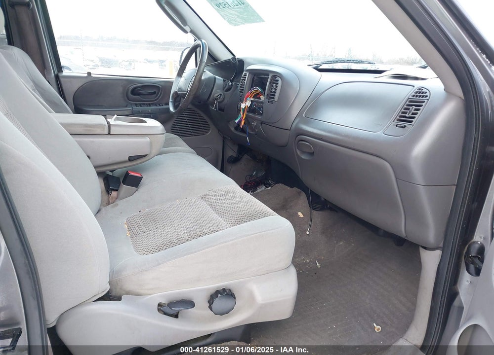 2002 FORD F-150 LARIAT/XLT VIN: 1FTRW08L12KE11595