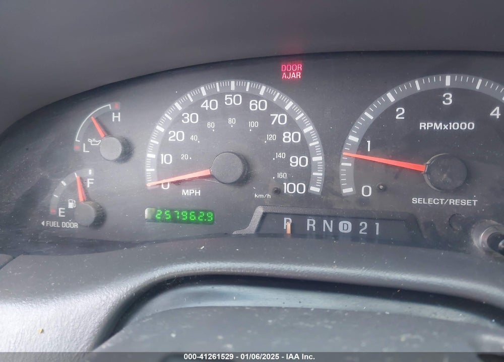 2002 FORD F-150 LARIAT/XLT VIN: 1FTRW08L12KE11595