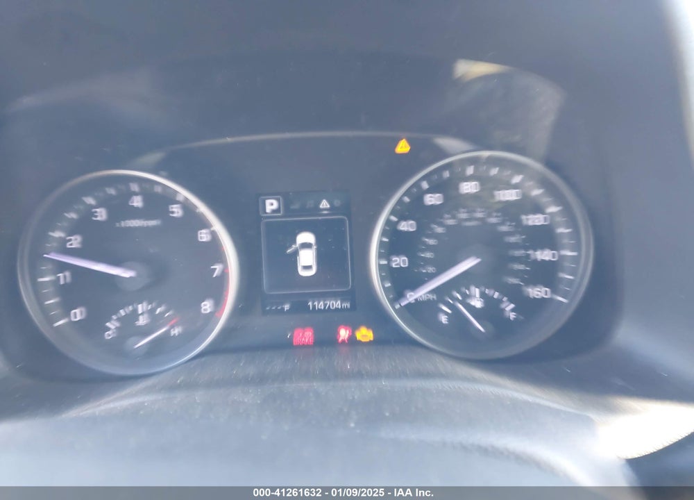 2018 HYUNDAI ELANTRA VIN: 5NPD84LF2JH371974