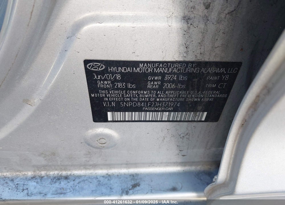 2018 HYUNDAI ELANTRA VIN: 5NPD84LF2JH371974
