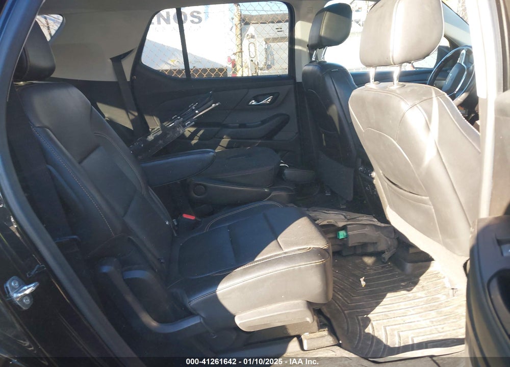 2018 CHEVROLET TRAVERSE VIN: 1GNEVJKWXJJ160825