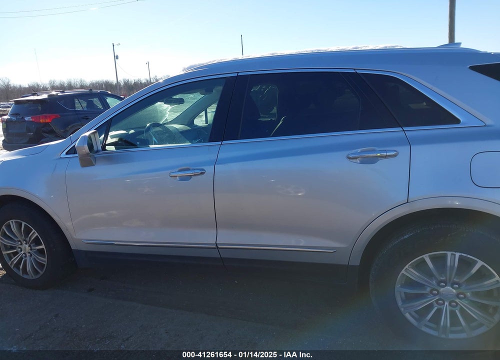 2019 CADILLAC XT5 LUXURY VIN: 1GYKNDRS2KZ250032