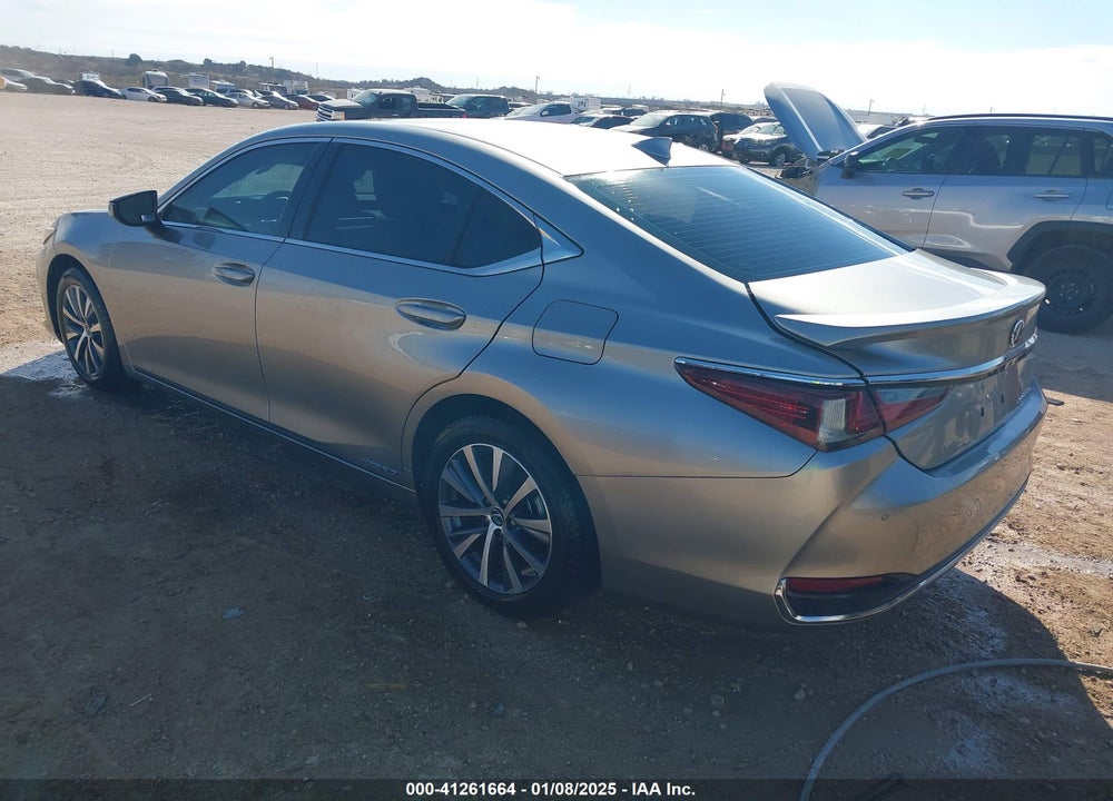 2019 LEXUS ES 300H ULTRA LUXURY VIN: 58AB21B17KU002911
