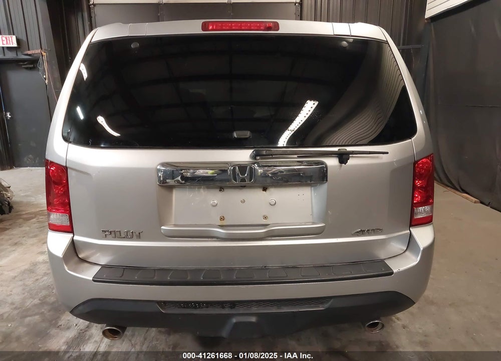 2013 HONDA PILOT EX VIN: 5FNYF4H48DB029060