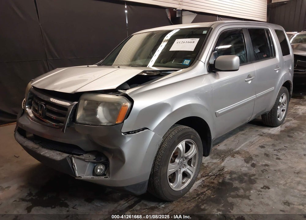 2013 HONDA PILOT EX VIN: 5FNYF4H48DB029060