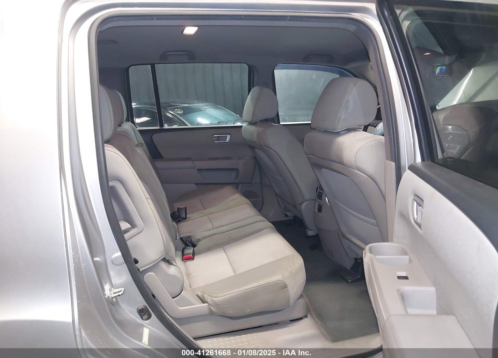 2013 HONDA PILOT EX VIN: 5FNYF4H48DB029060