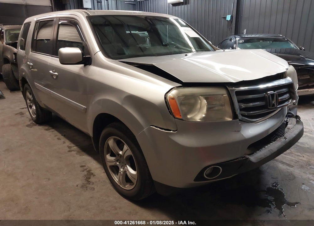 2013 HONDA PILOT EX VIN: 5FNYF4H48DB029060