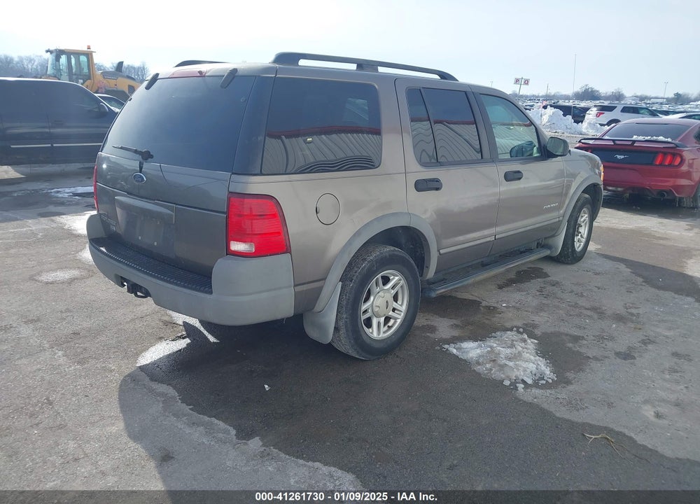 2002 FORD EXPLORER XLS VIN: 1FMZU72E92UB04720
