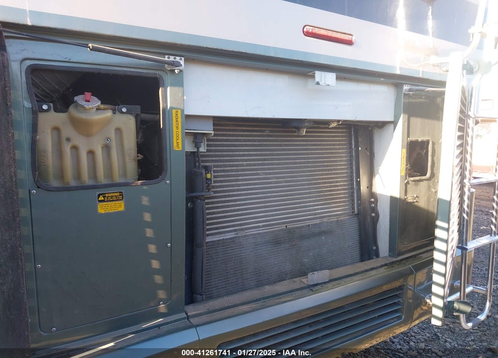 2006 ROADMASTER RAIL MONOCOQUE VIN: 1RF43464762037031