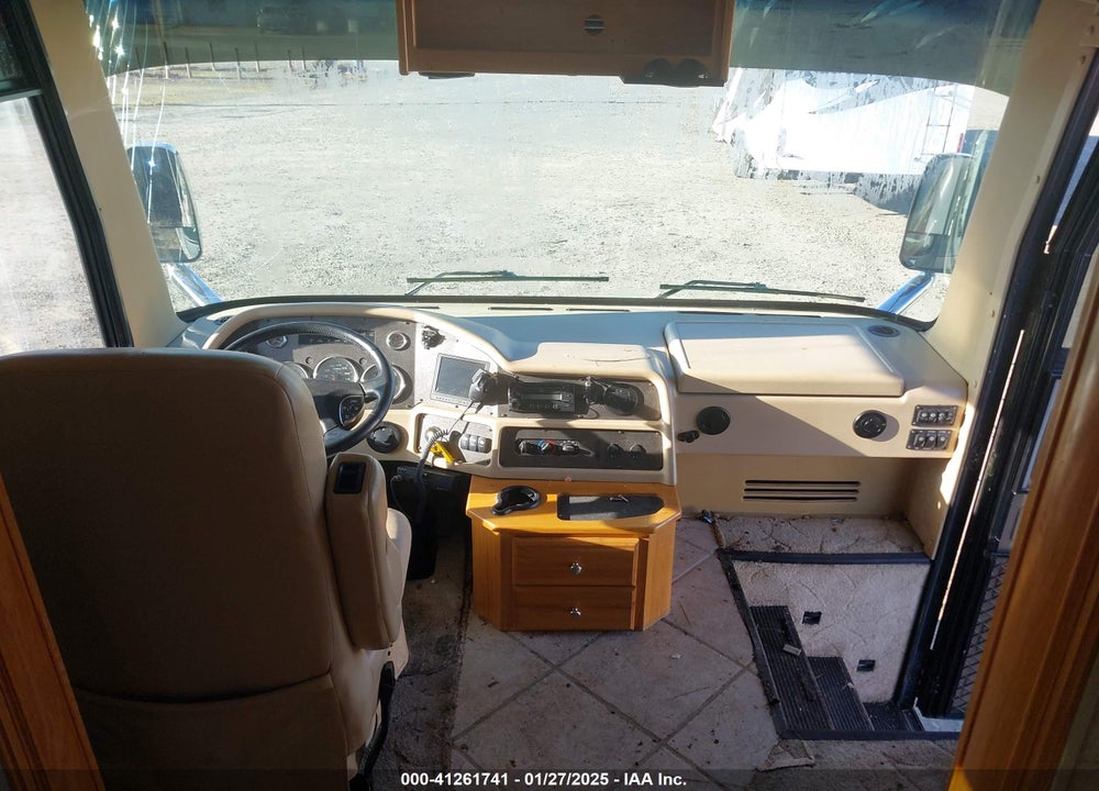 2006 ROADMASTER RAIL MONOCOQUE VIN: 1RF43464762037031