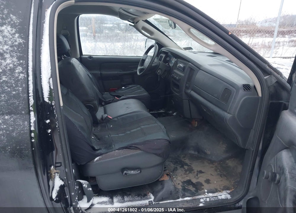 2005 DODGE RAM 1500 ST VIN: 1D7HA16DX5J651322