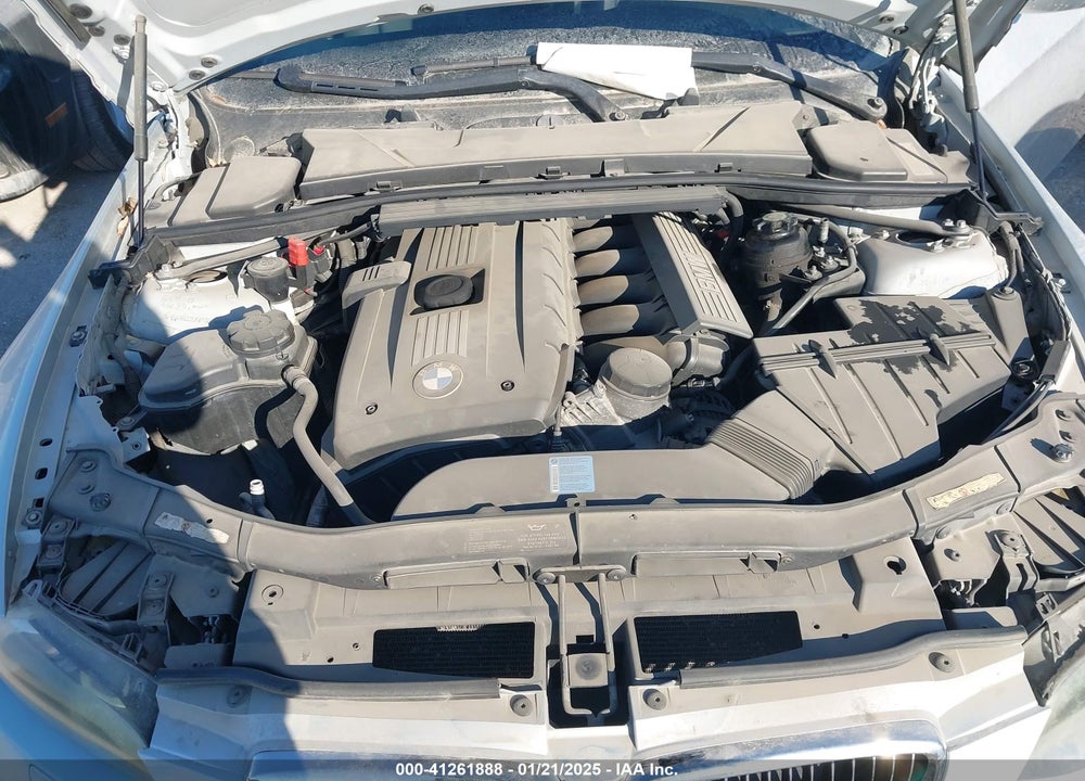 2009 BMW 328I VIN: WBAWB335X9P138210