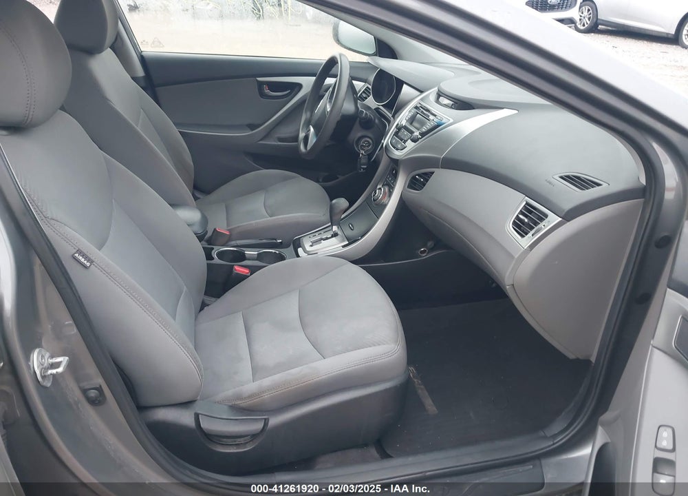 2013 HYUNDAI ELANTRA VIN: 5NPDH4AE6DH391336