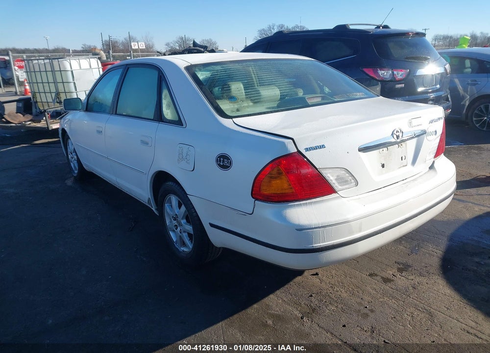 2001 TOYOTA AVALON XLS VIN: 4T1BF28B61U187808
