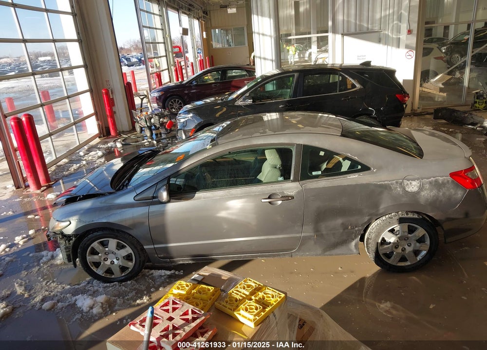 2009 HONDA CIVIC VIN: 2HGFG12699H513738