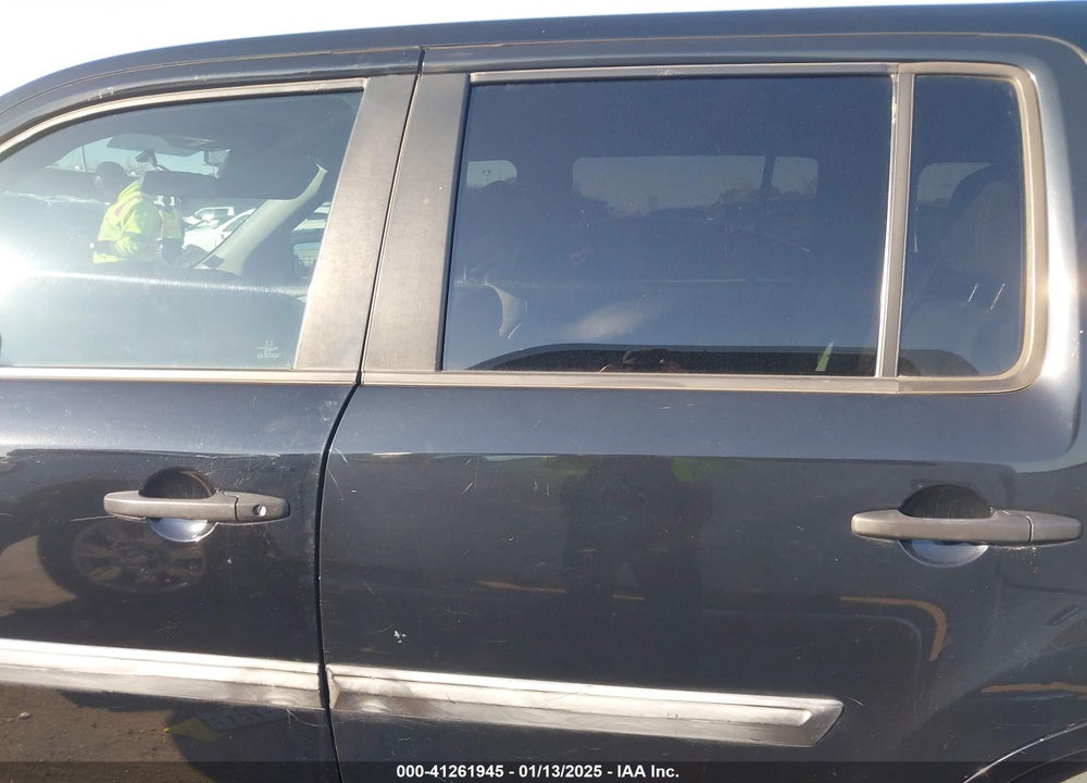 2014 HONDA PILOT LX VIN: 5FNYF3H26EB010162