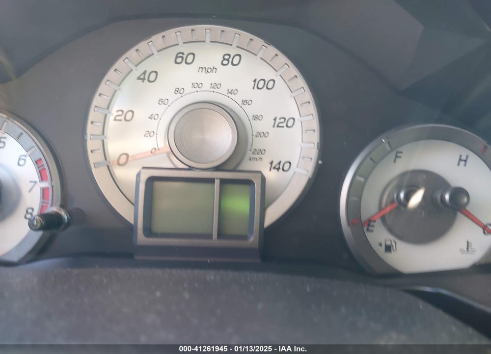 2014 HONDA PILOT LX VIN: 5FNYF3H26EB010162