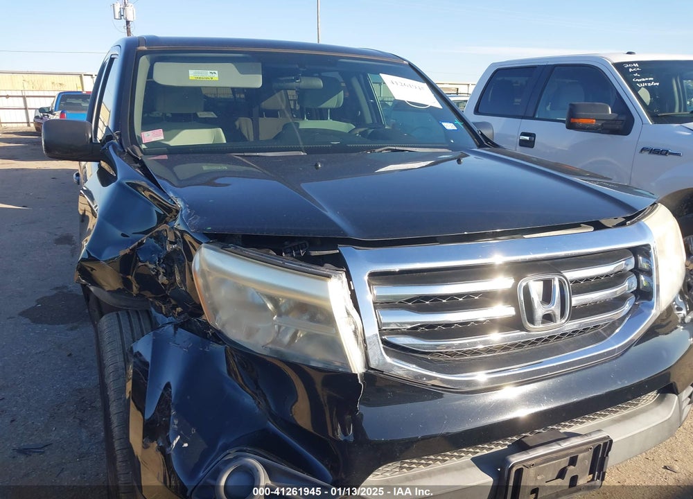 2014 HONDA PILOT LX VIN: 5FNYF3H26EB010162