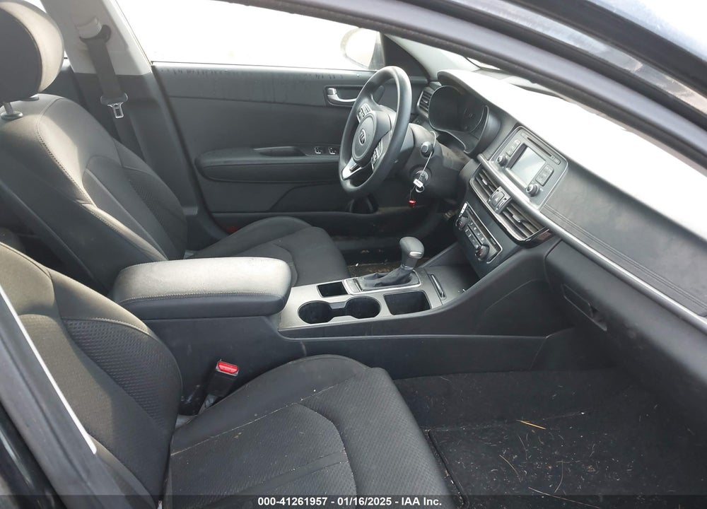 2016 KIA OPTIMA VIN: 5XXGT4L38GG109639